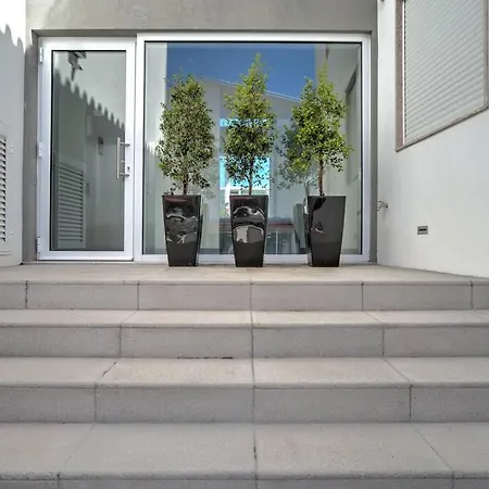 Urban * エストリル