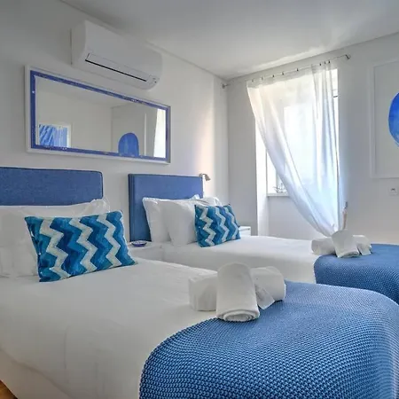 Urban エストリル